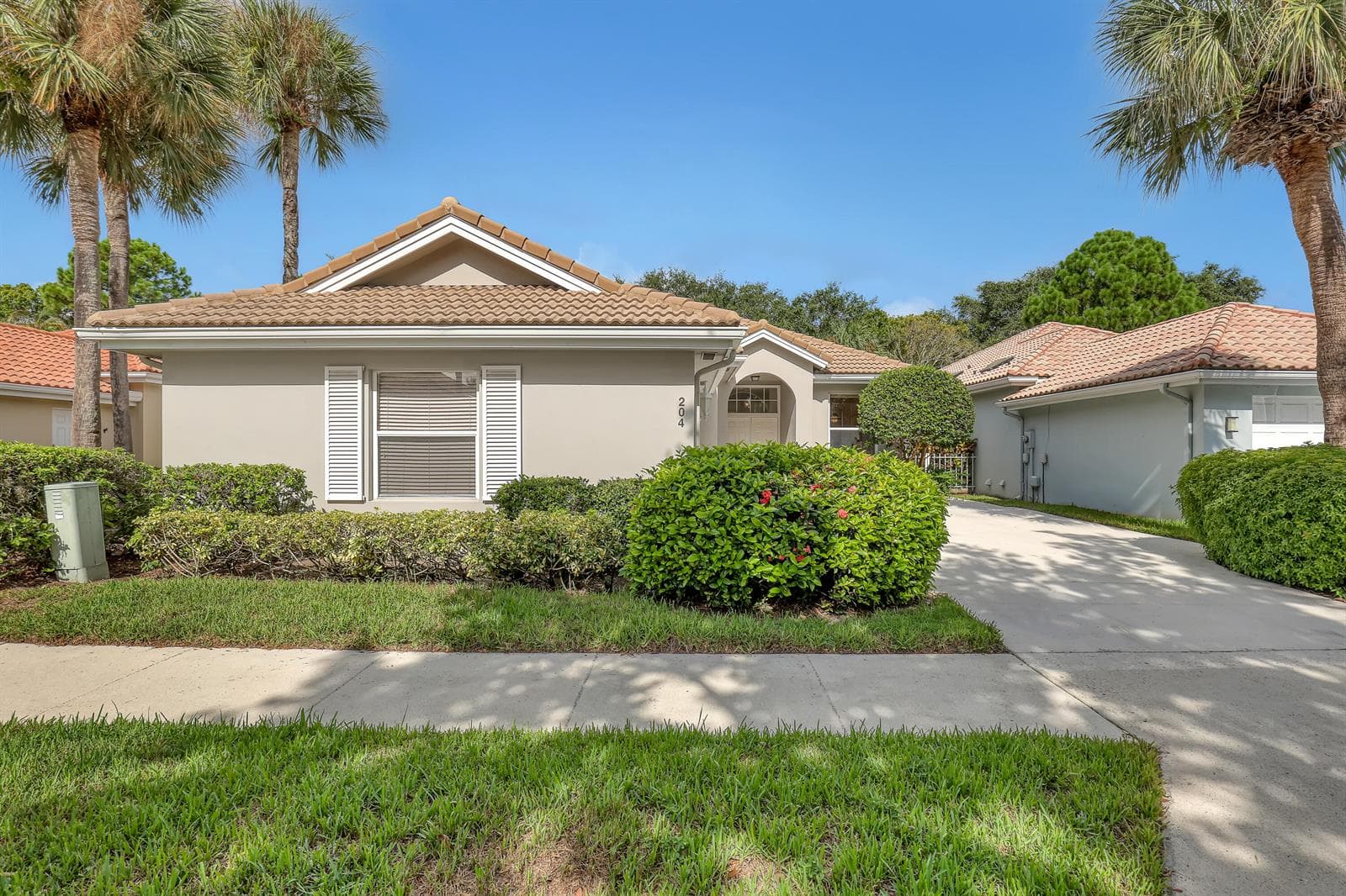 204 S HAMPTON Drive, Jupiter, FL 33458 photo 2