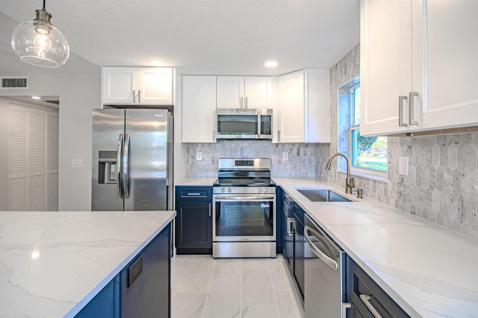 13 Northampton A, West Palm Beach, FL 33417 photo 4