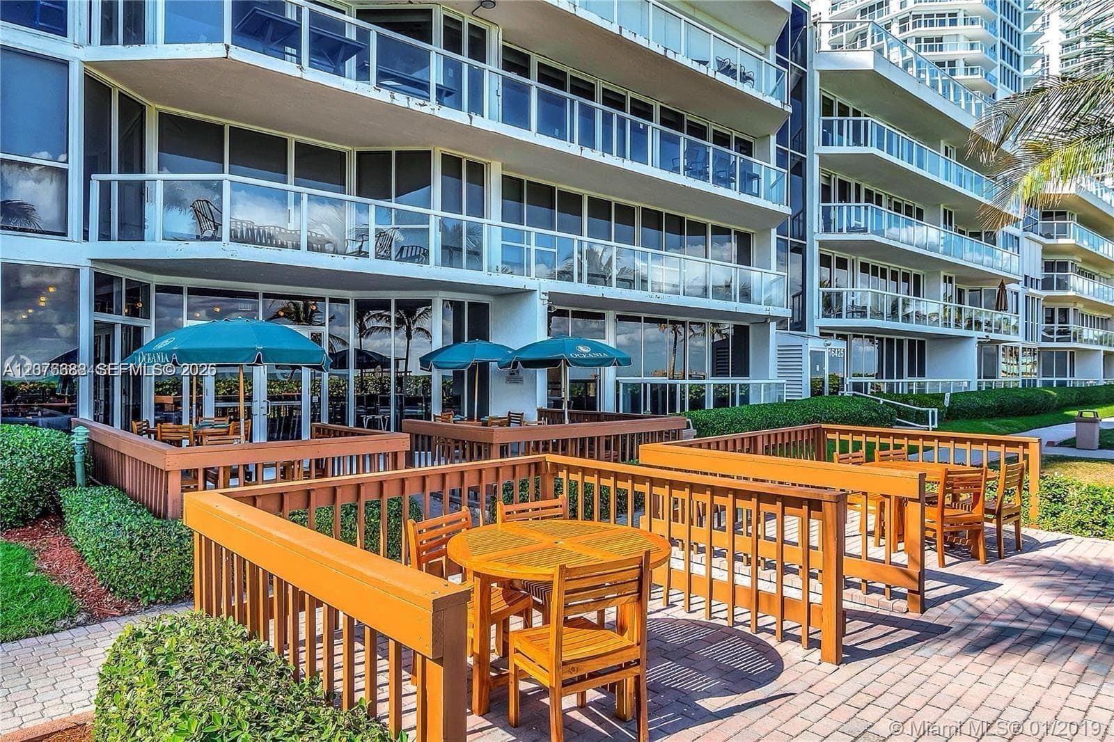 16425 Collins Ave # 2016, Sunny Isles Beach, FL 33160 photo 3