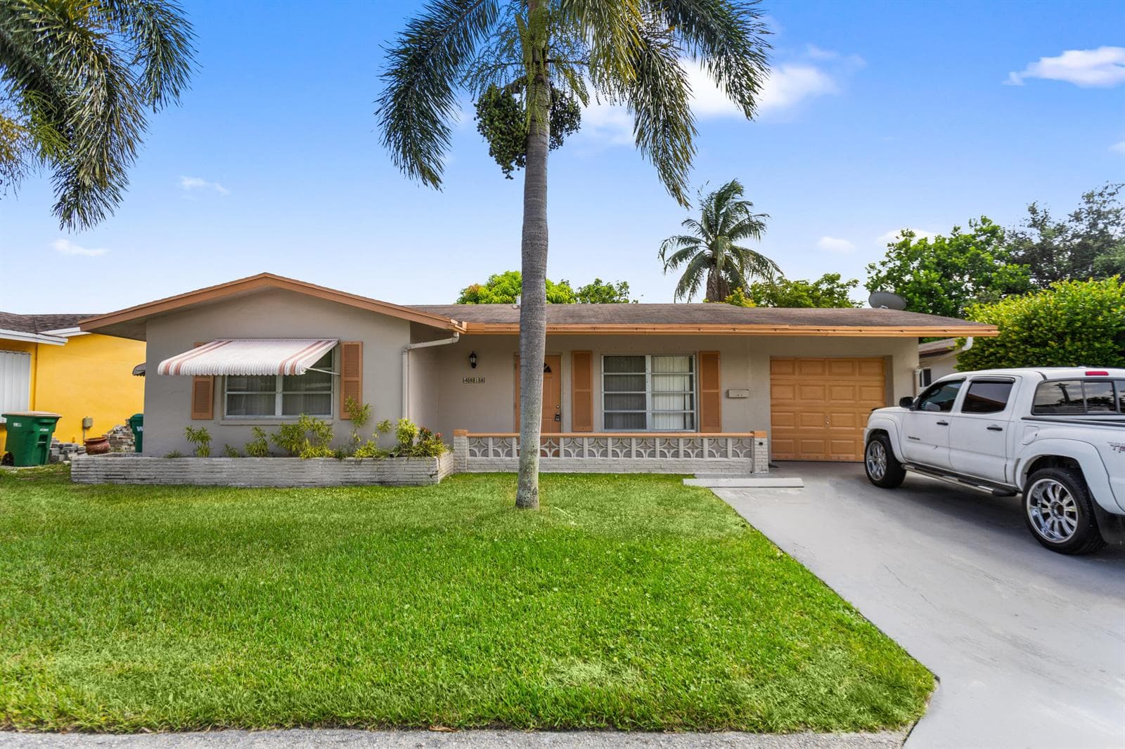 4818 NW 58TH Street, Tamarac, FL 33319 photo 2