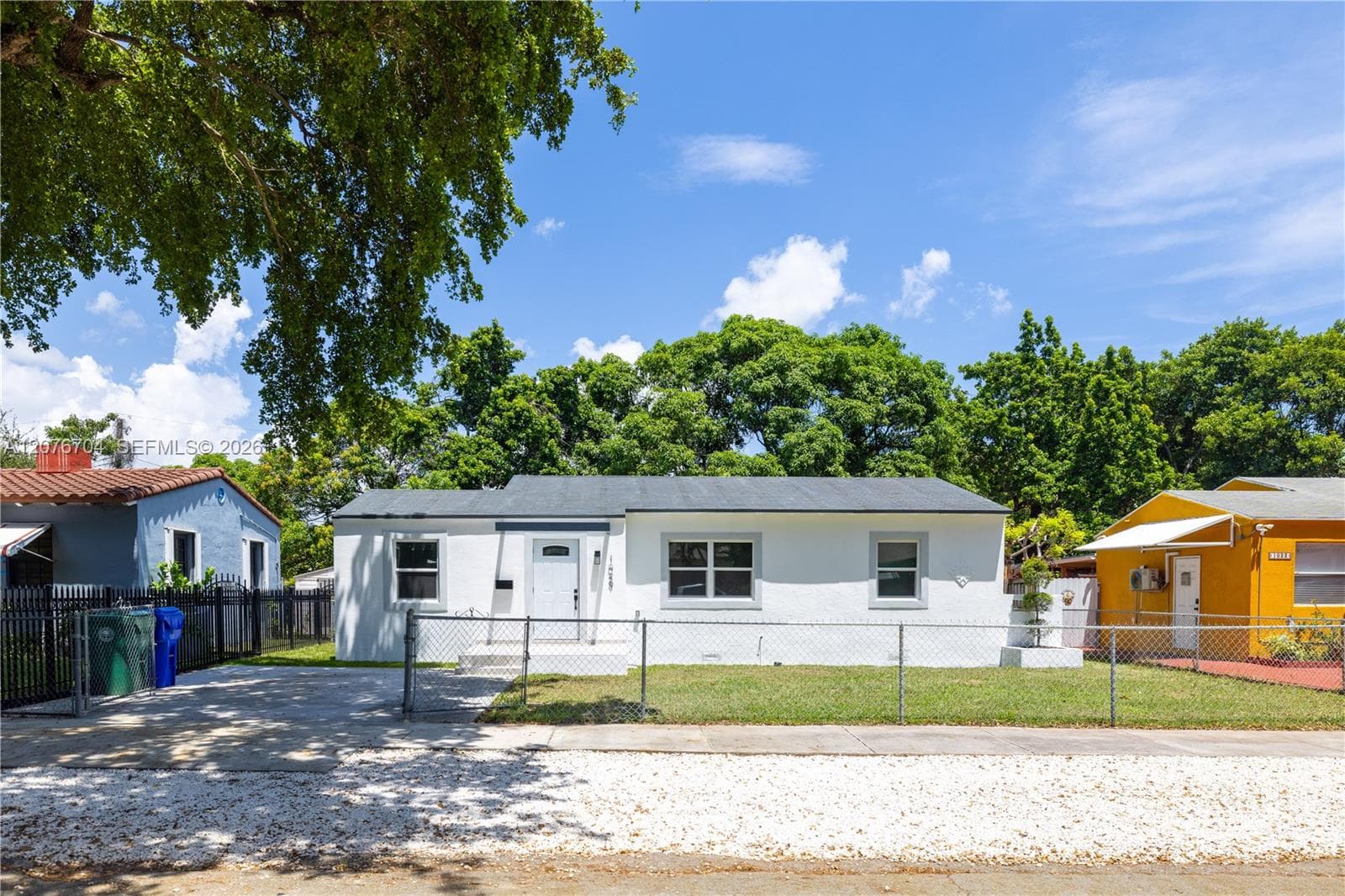 1029 NW 42nd St, Miami, FL 33127 photo 2