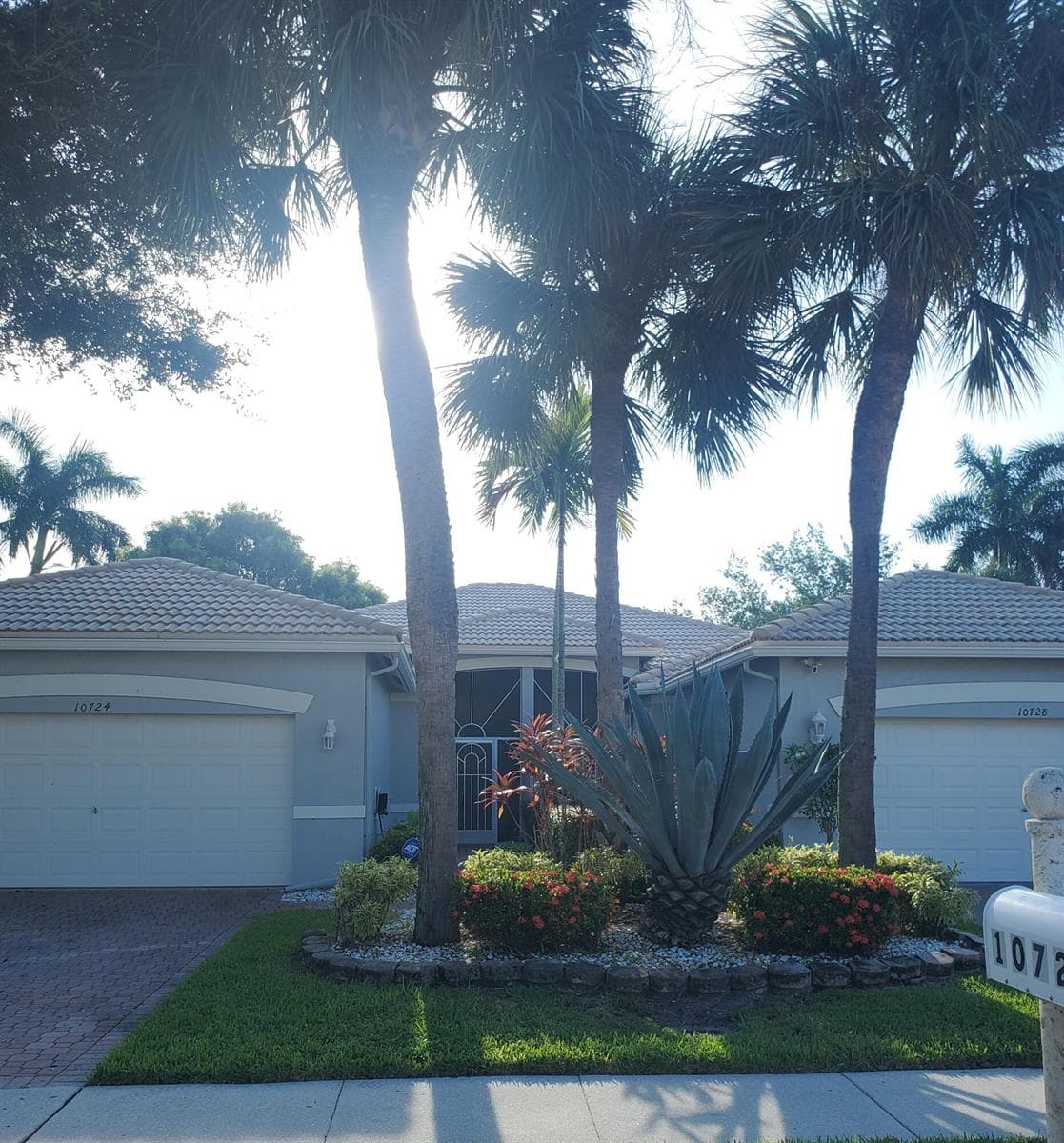 10724 ROYAL CARIBBEAN Circle, Boynton Beach, FL 33437 photo 2