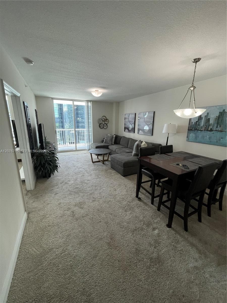 1250 S Miami Ave # 1410, Miami, FL 33130 photo 3