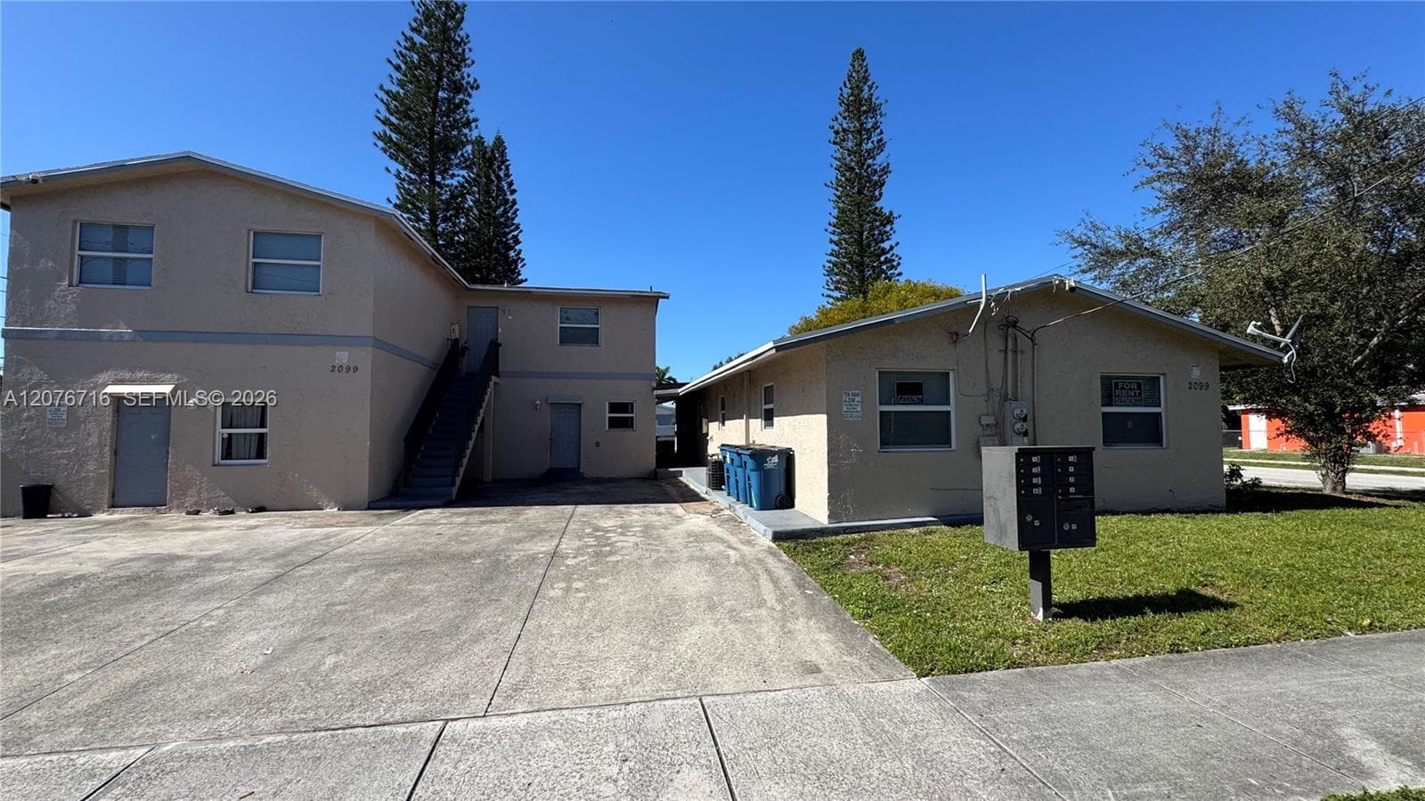 2099 NW 26th Ave, Fort Lauderdale, FL 33311