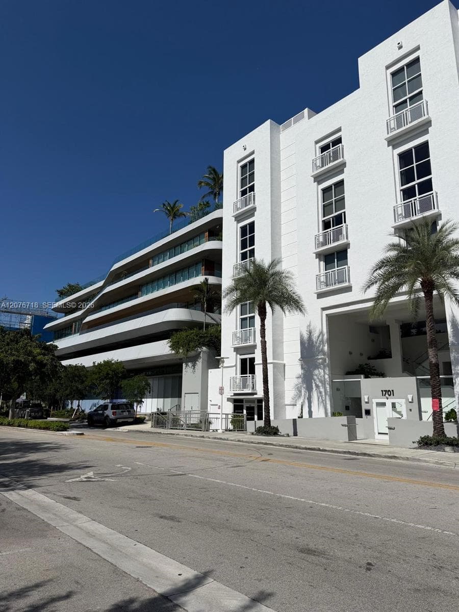 1701 Sunset Harbour Dr # C102, Miami Beach, FL 33139 photo 3