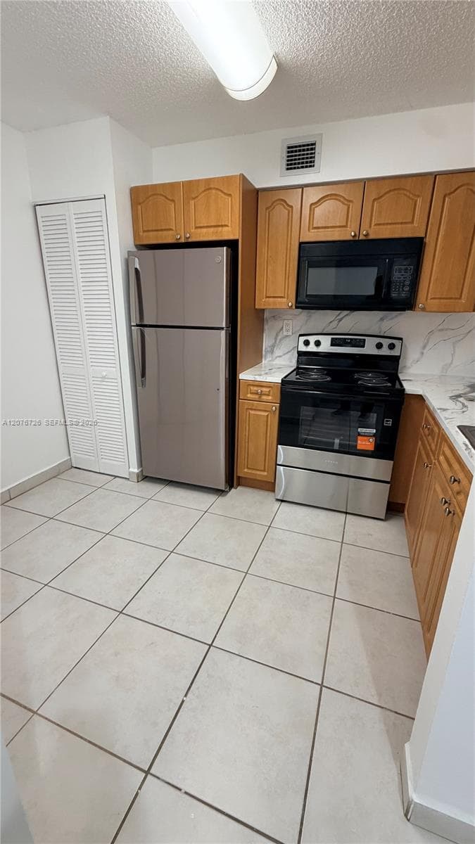 14014 SW 93rd Ln # 14014, Miami, FL 33186 photo 5