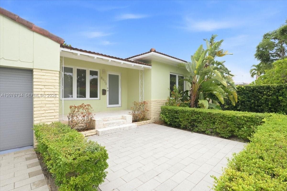 8975 Froude Ave, Surfside, FL 33154 photo 2