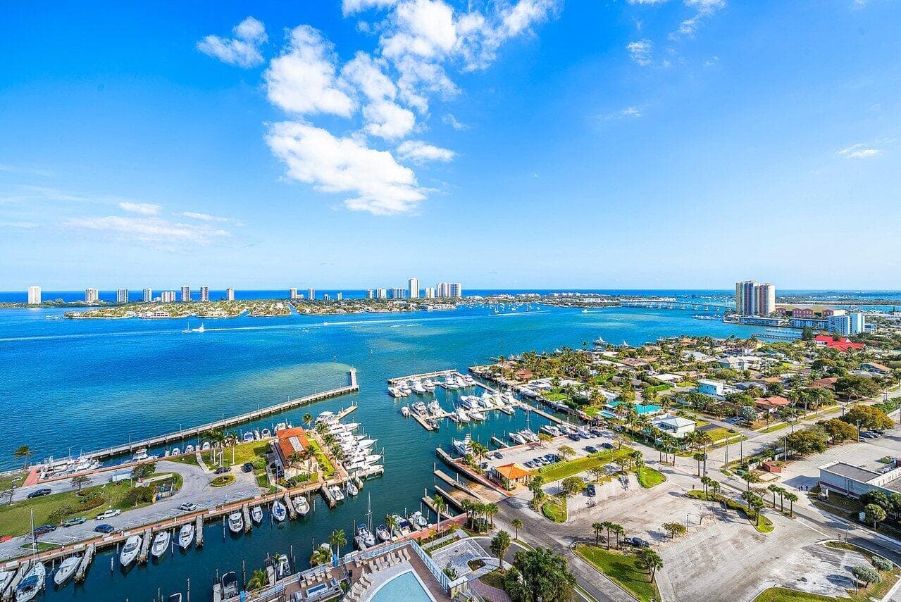 220 LAKE SHORE Drive # 702, Lake Park, FL 33403 photo 2