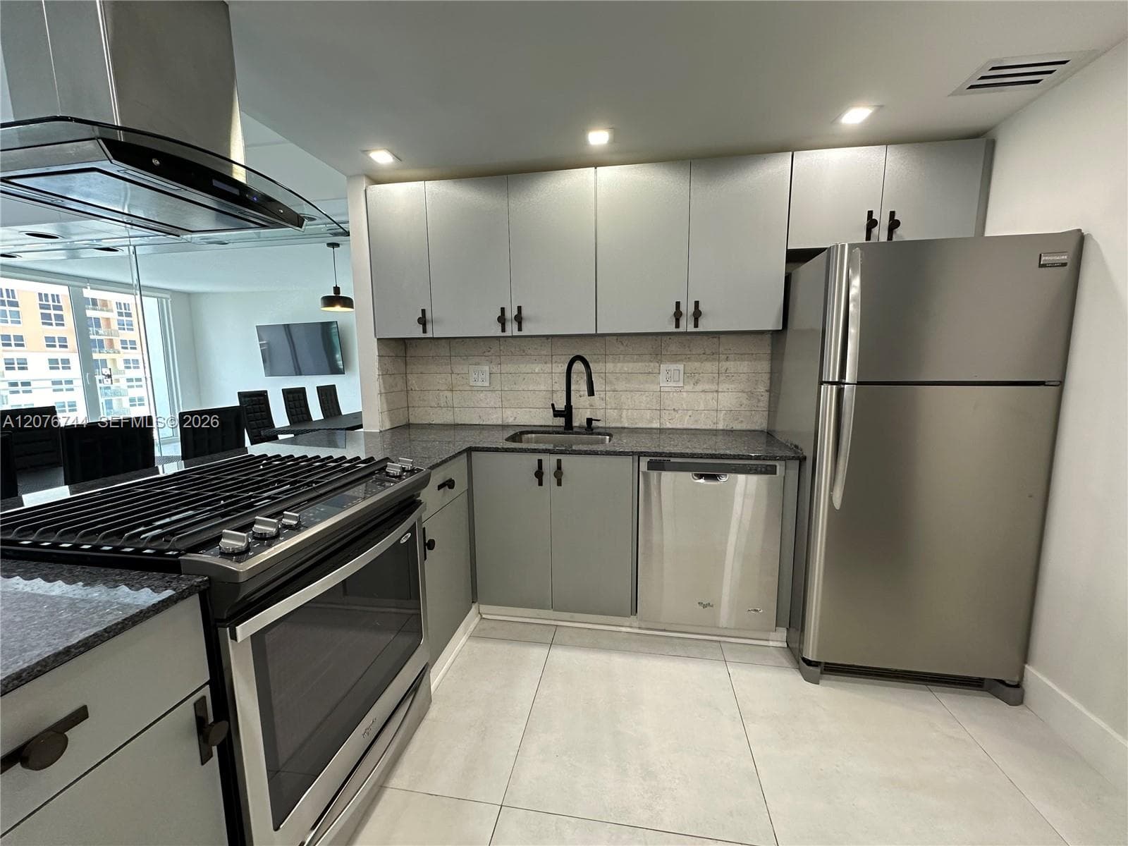 2030 S Ocean Dr # 1611, Hallandale Beach, FL 33009 photo 3