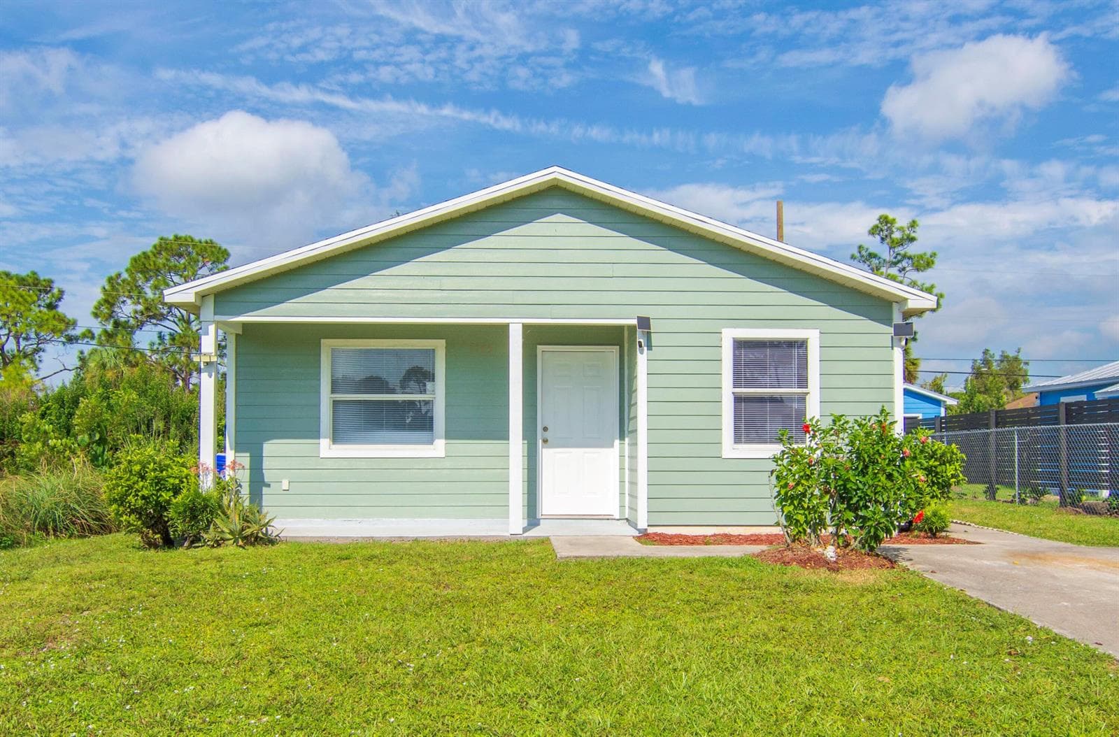 1175 12th Court SW, Vero Beach, FL 32962 photo 4