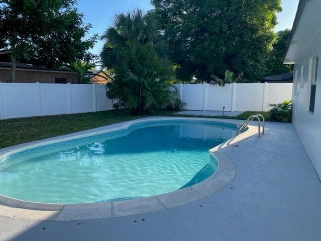 6623 Inwood, North Lauderdale, FL 33068 photo 4