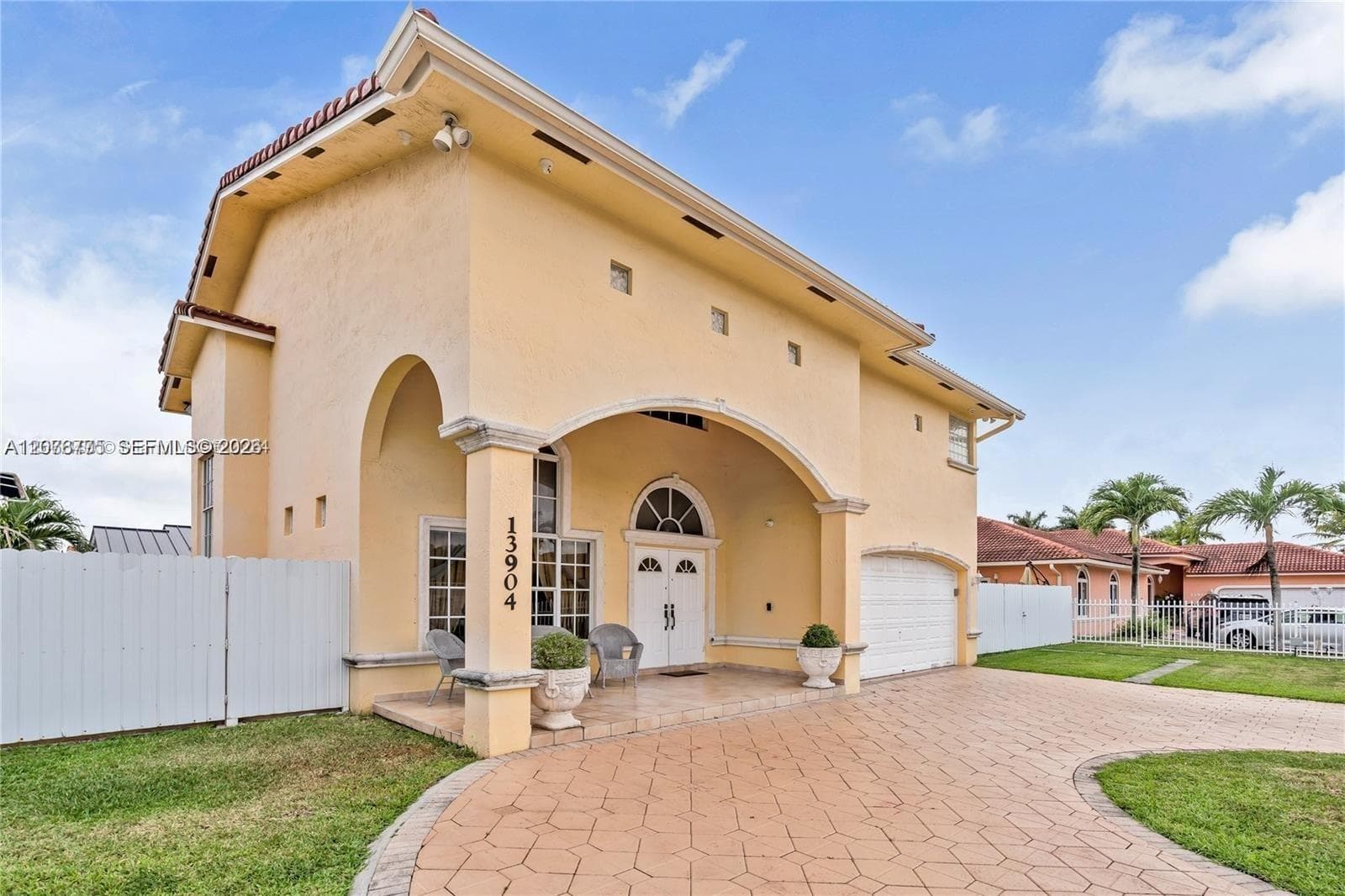 13904 SW 18th Ter, Miami, FL 33175