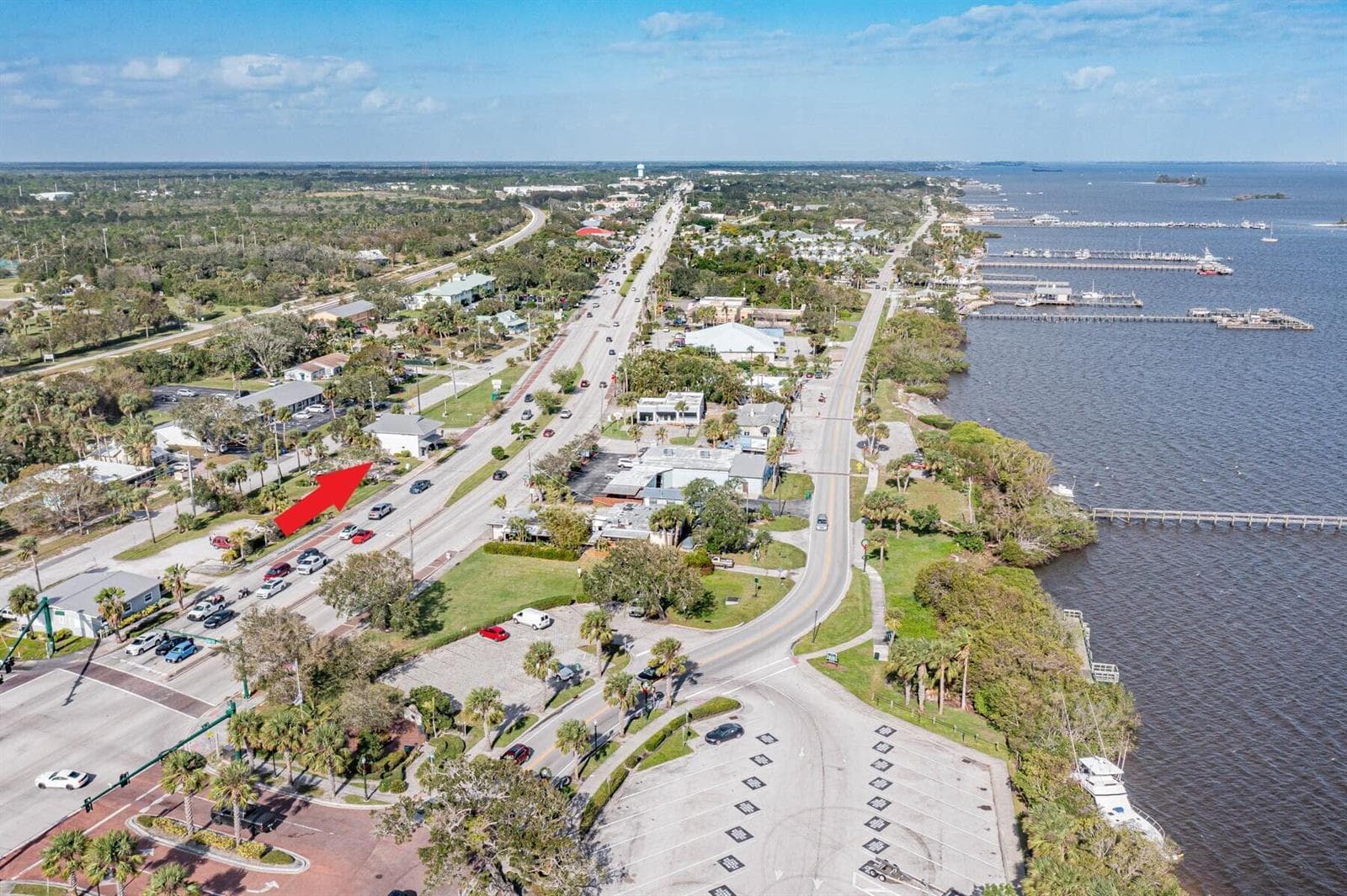 1329 US HIGHWAY 1, Sebastian, FL 32958
