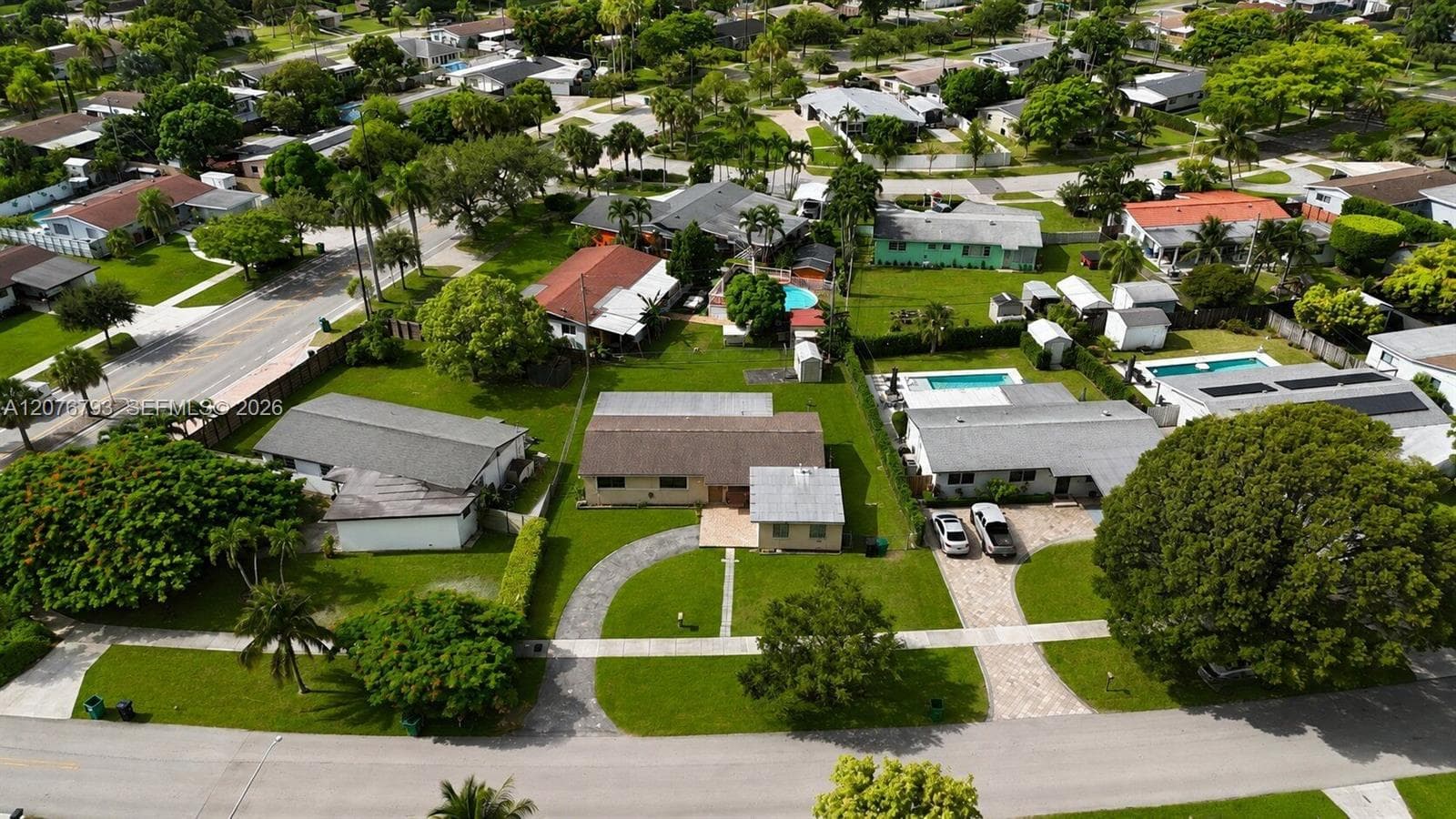 9500 Cutler Ridge Dr, Cutler Bay, FL 33157 photo 5