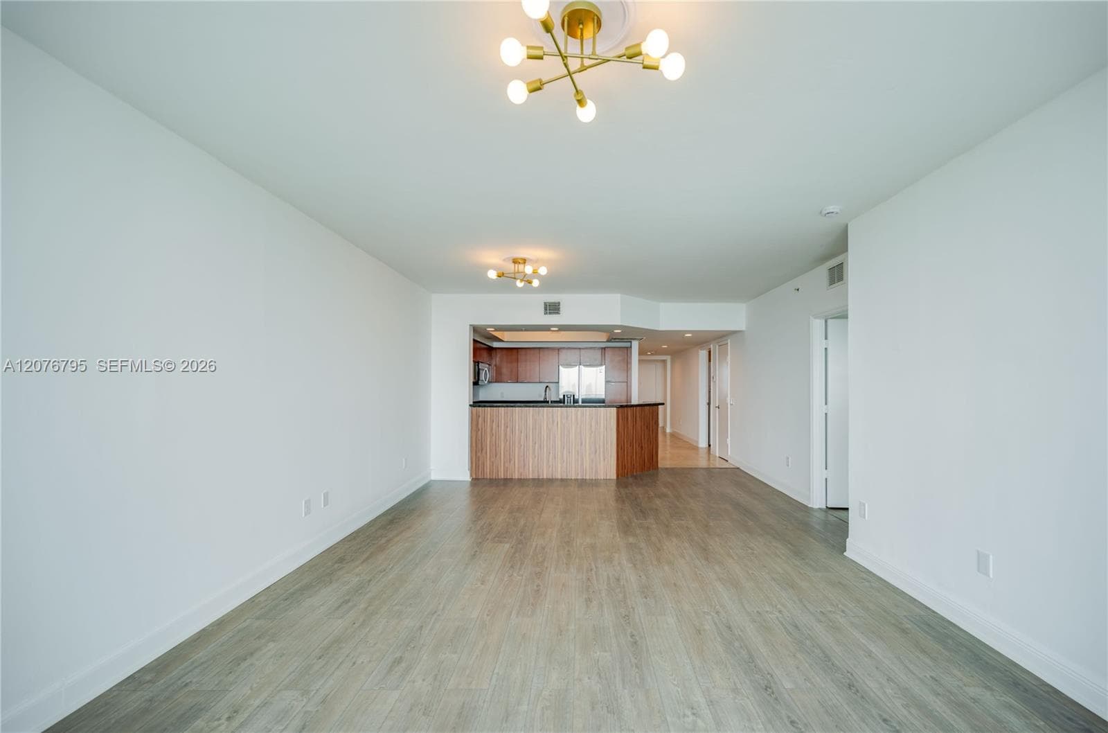 15051 Royal Oaks Ln # 2403, North Miami, FL 33181 photo 4