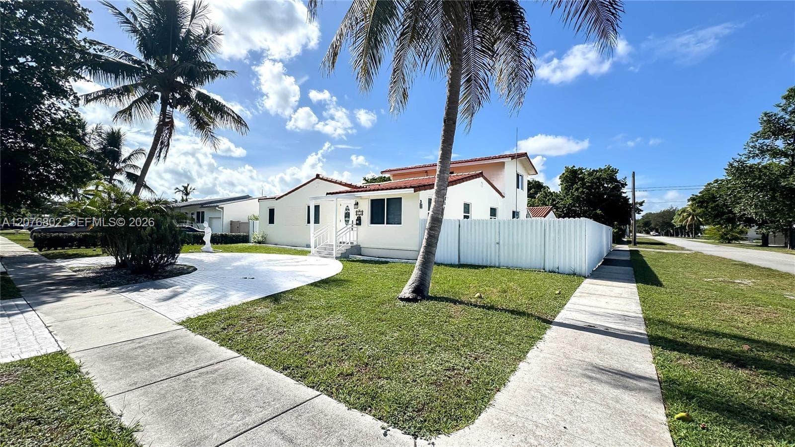 970 Plover Ave, Miami Springs, FL 33166 photo 3