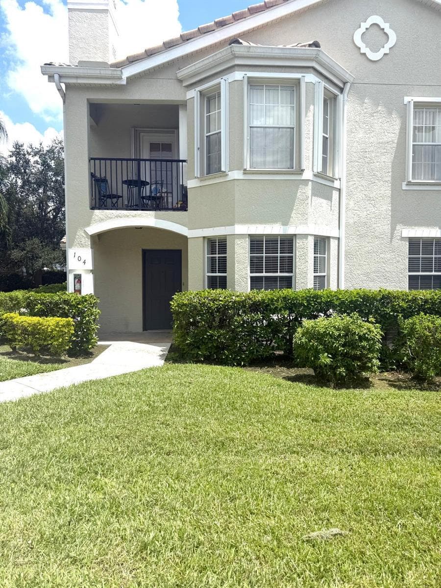 102 SW Peacock Boulevard # 2-104, Port St. Lucie, FL 34986