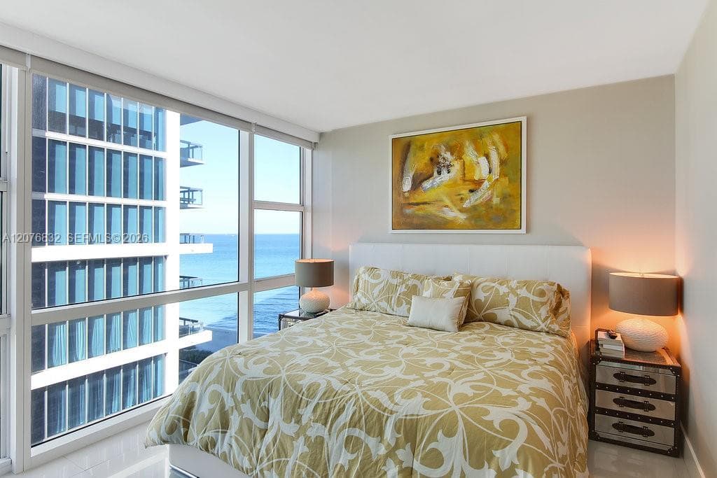 6801 Collins Ave # 1216, Miami Beach, FL 33141 photo 2