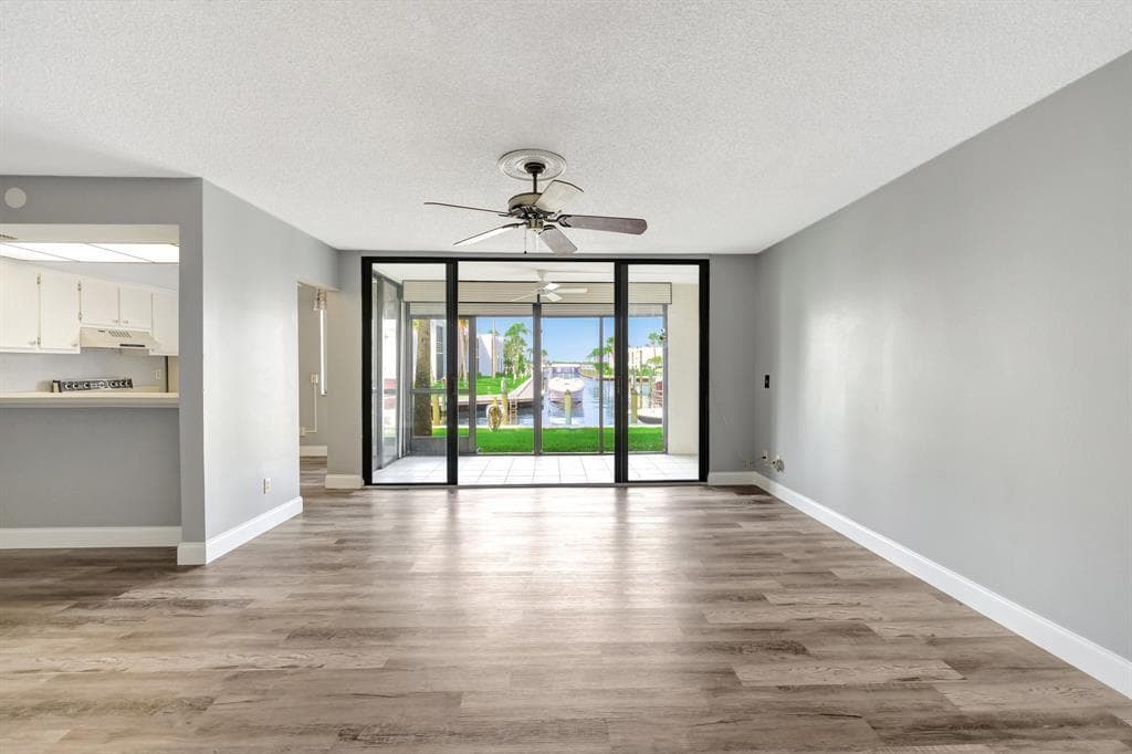 1950 SW PALM CITY Road # 5104, Stuart, FL 34994