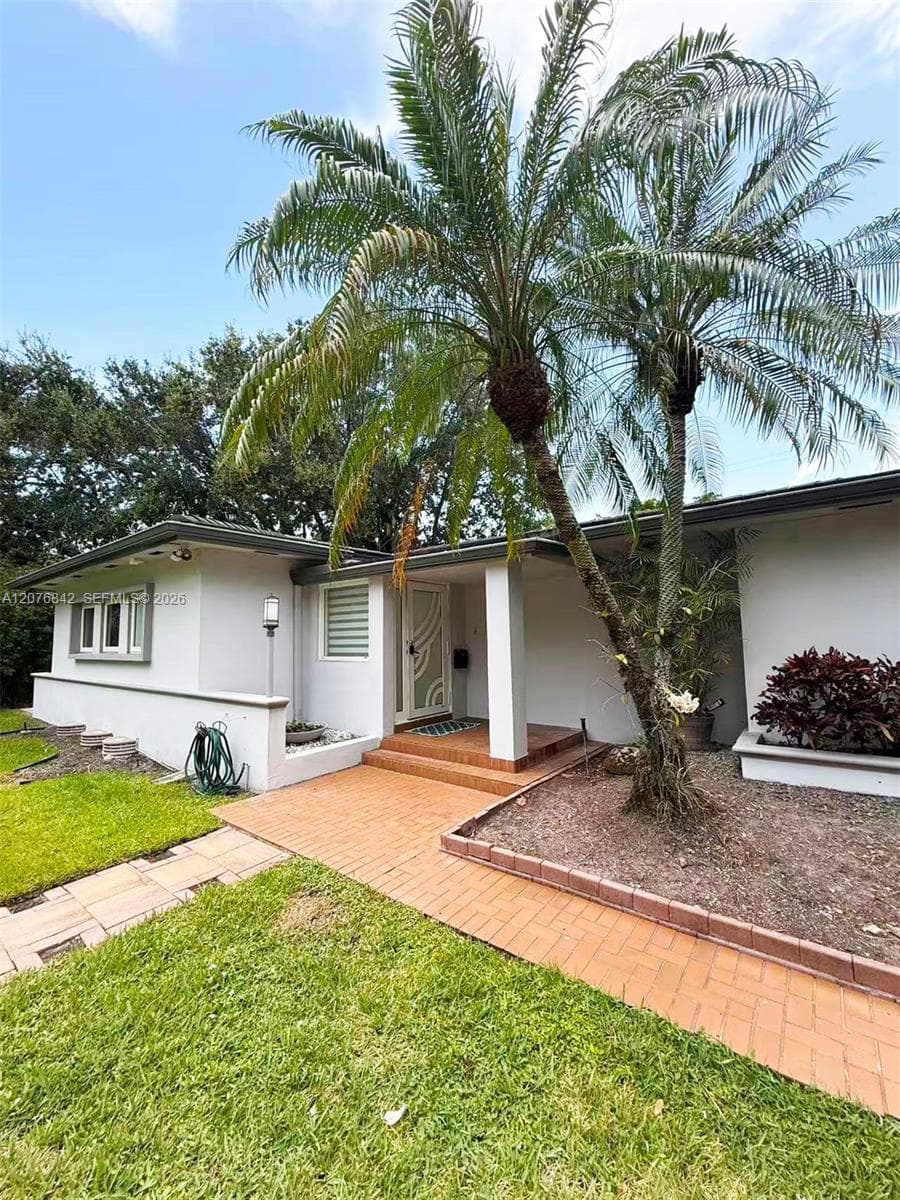 1520 Miller Rd # ., Coral Gables, FL 33146 photo 2
