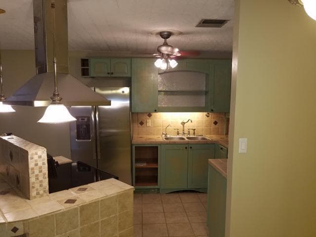 5725 FERNLEY Drive E # 7, West Palm Beach, FL 33415 photo 3