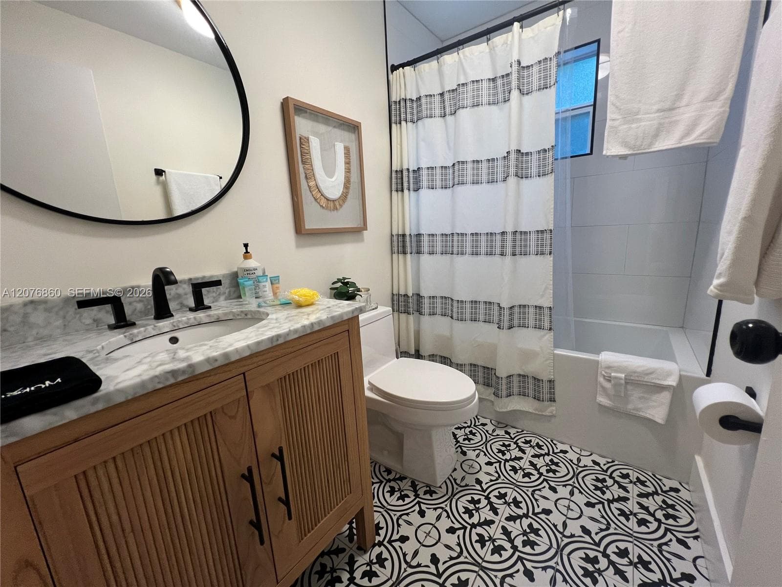 3102 SW 10th St # 3104A, Miami, FL 33135 photo 3