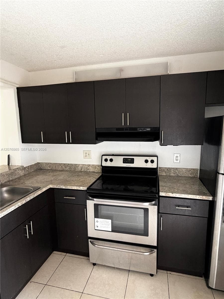 95 NE 41st St # O219, Oakland Park, FL 33334
