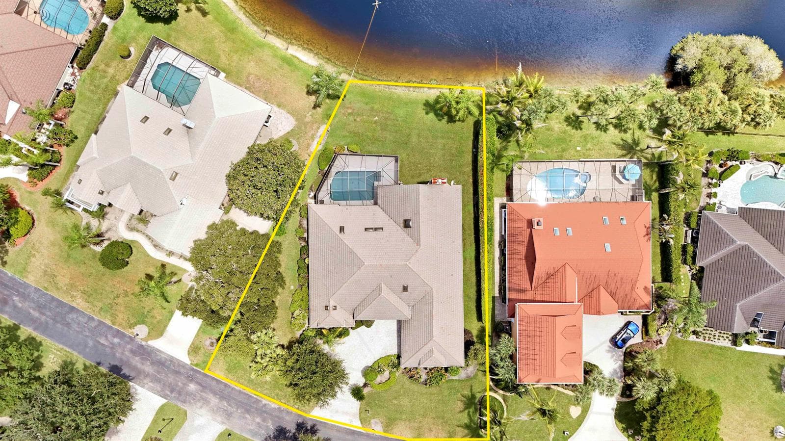 18691 SE LAKESIDE Way, Jupiter, FL 33469 photo 3