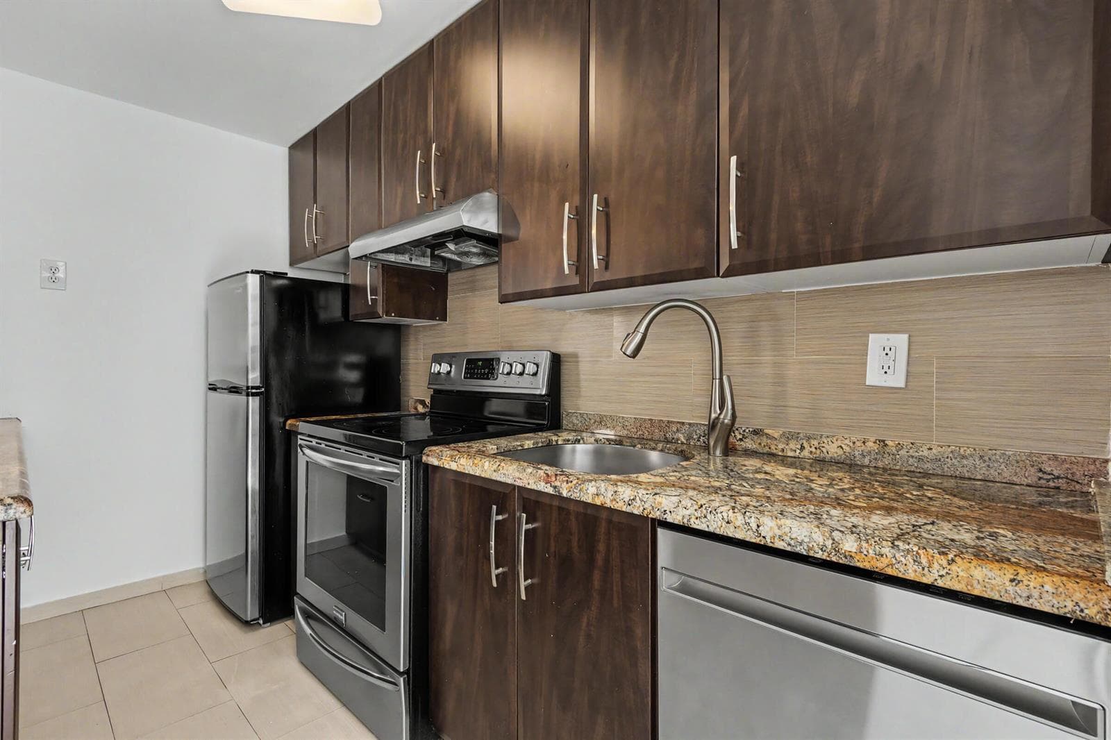 1340 Lincoln Road # 308, Miami Beach, FL 33139 photo 3