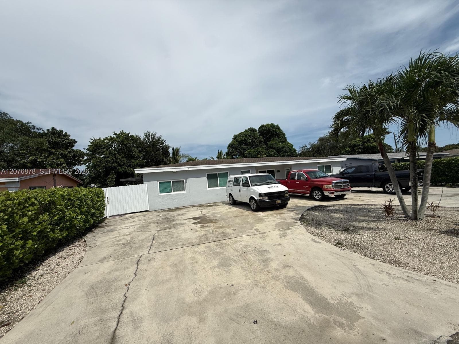 14321 NW 16th Ct, Miami, FL 33167 photo 2