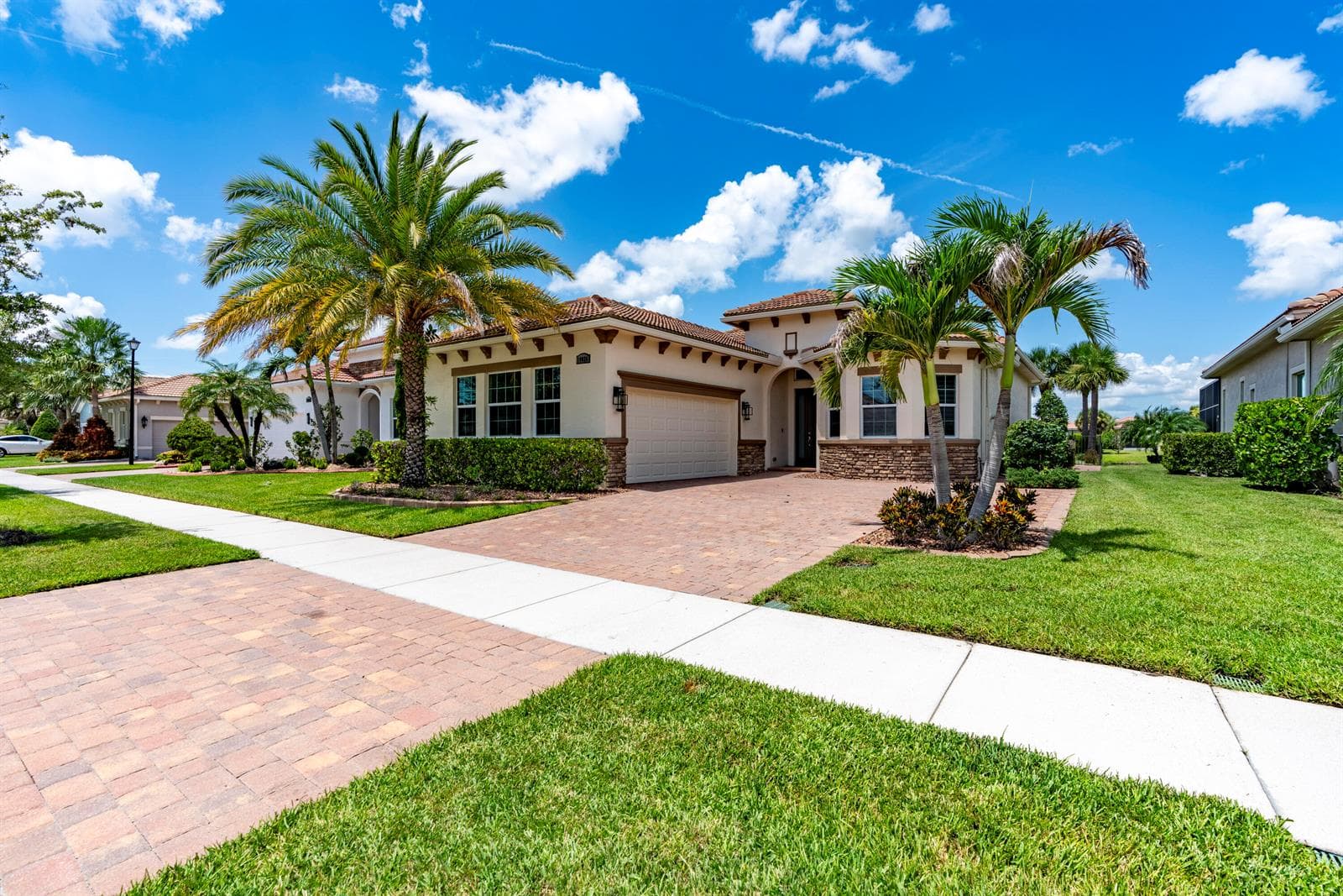 18026 SW Cosenza Way, Port St. Lucie, FL 34986 photo 2