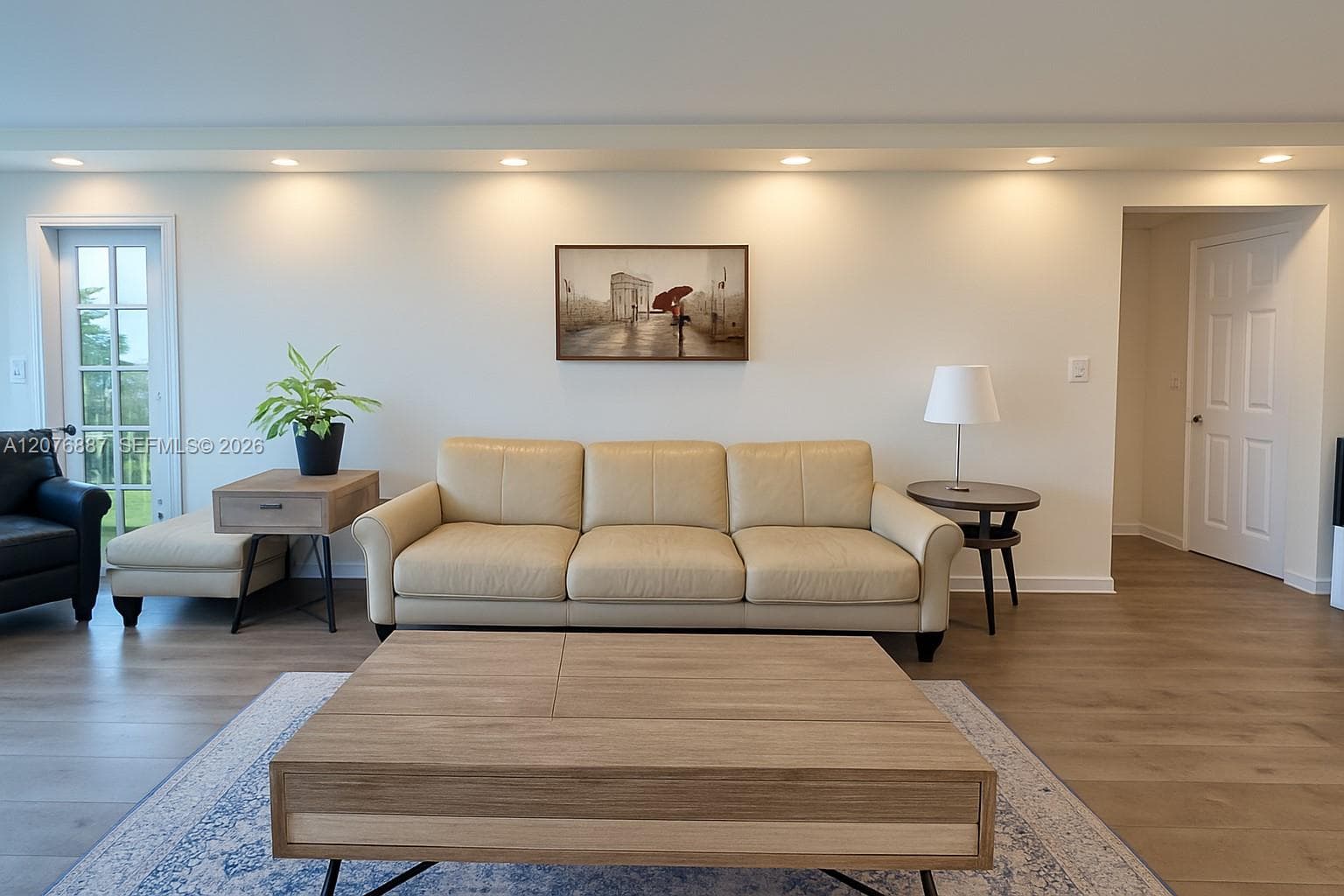 2001 Atlantic Shores Blvd # 510, Hallandale Beach, FL 33009 photo 2