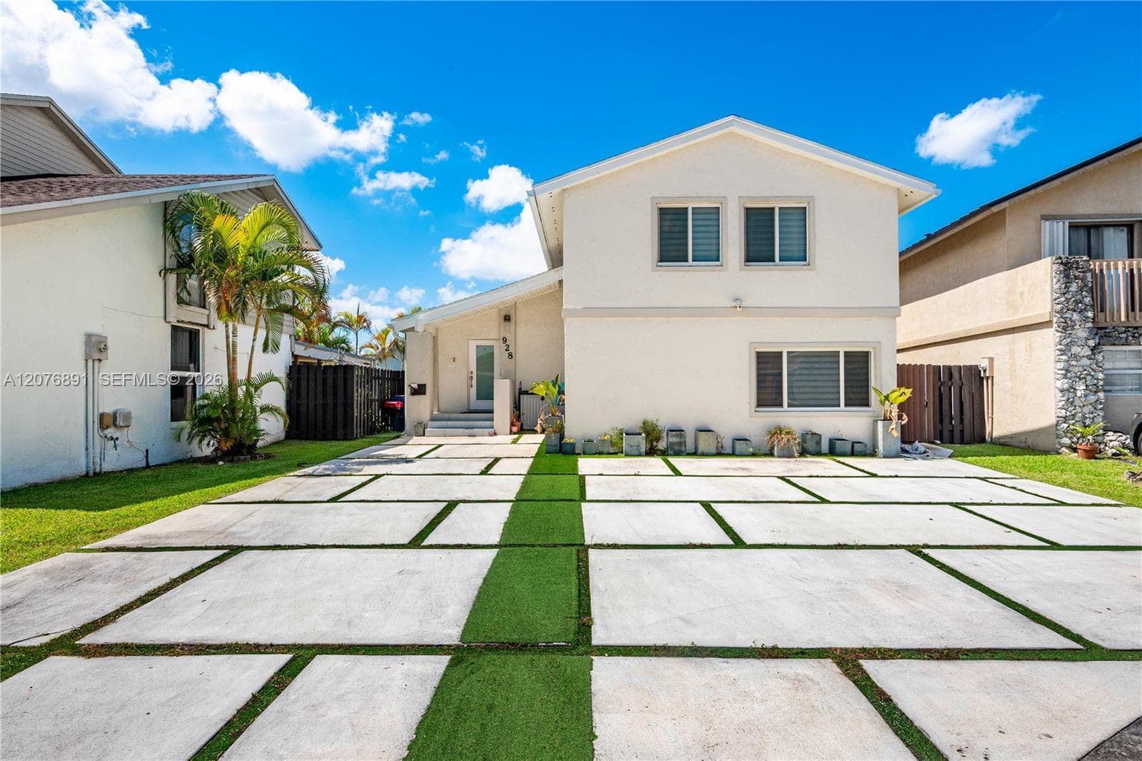 928 NW 106th Ave Cir, Miami, FL 33172 photo 3