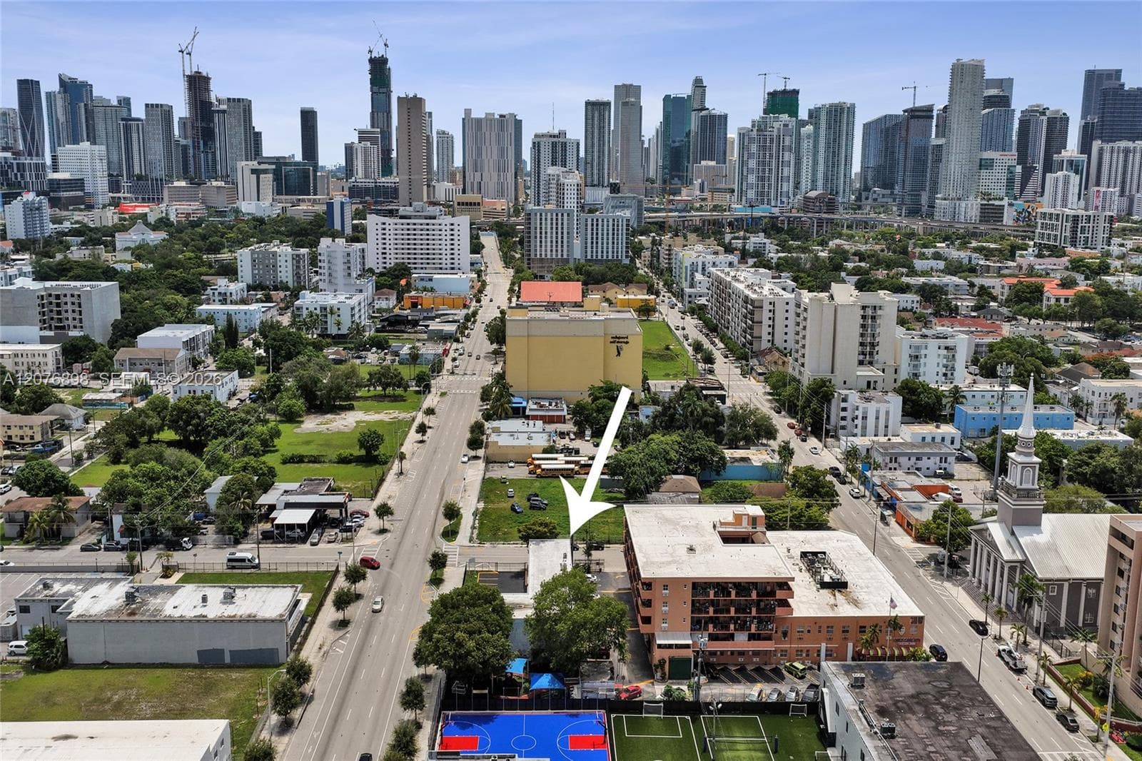 900 W Flagler St # 2, Miami, FL 33130 photo 4