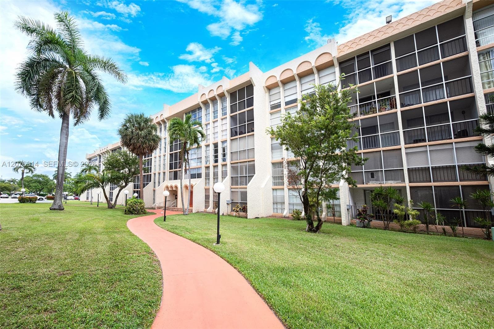 801 Three Islands Blvd # 103, Hallandale Beach, FL 33009 photo 4