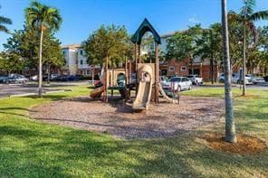 9825 BAYWINDS Boulevard # 1105, West Palm Beach, FL 33411 photo 2