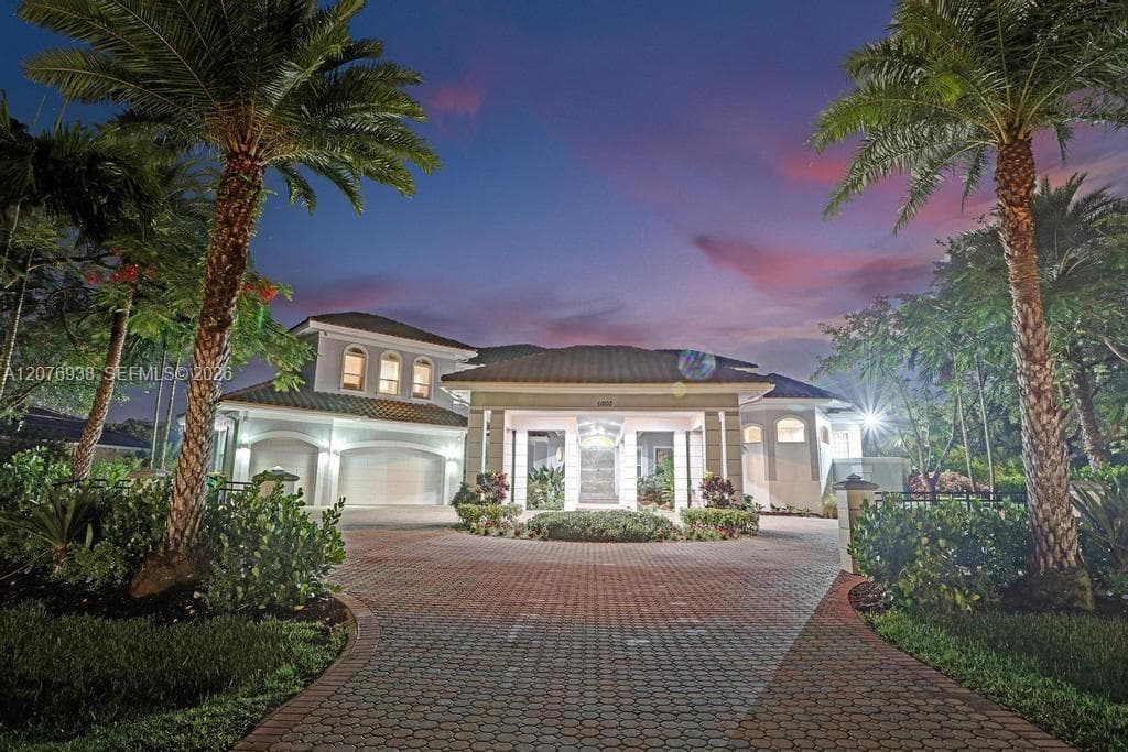 11203 NW 9th St, Plantation, FL 33325 photo 2