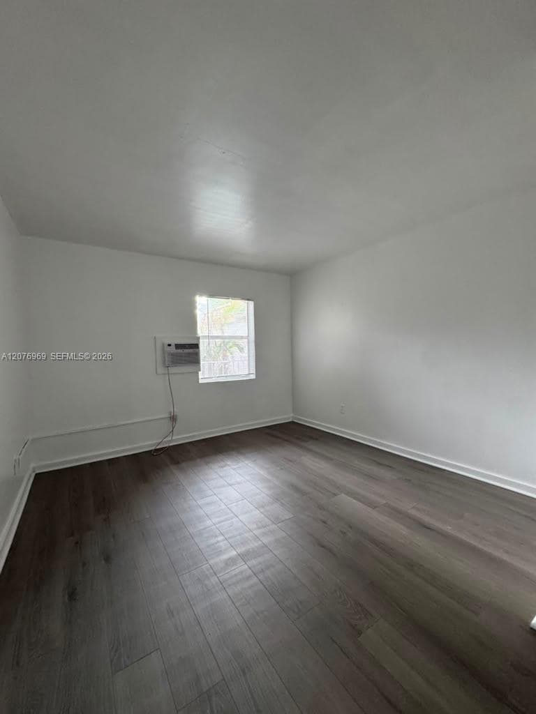 17031 NE 21st Ave # 16, North Miami Beach, FL 33162 photo 3