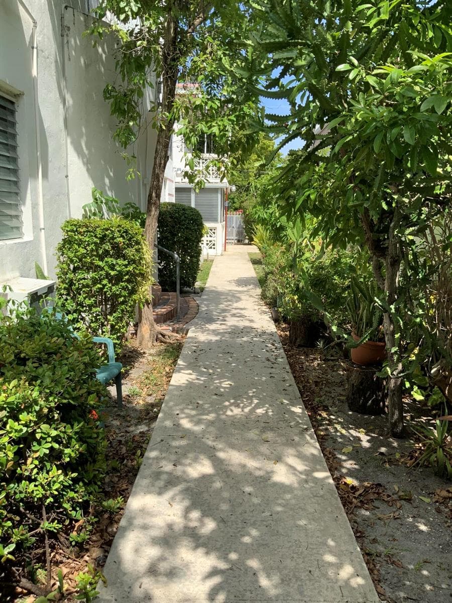 625 MICHIGAN Avenue, Miami Beach, FL 33139 photo 4
