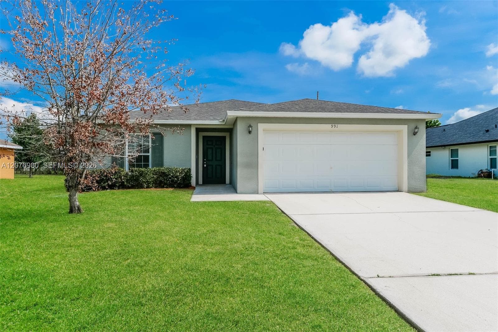 991 SW Dubois Ave, Port St. Lucie, FL 34953