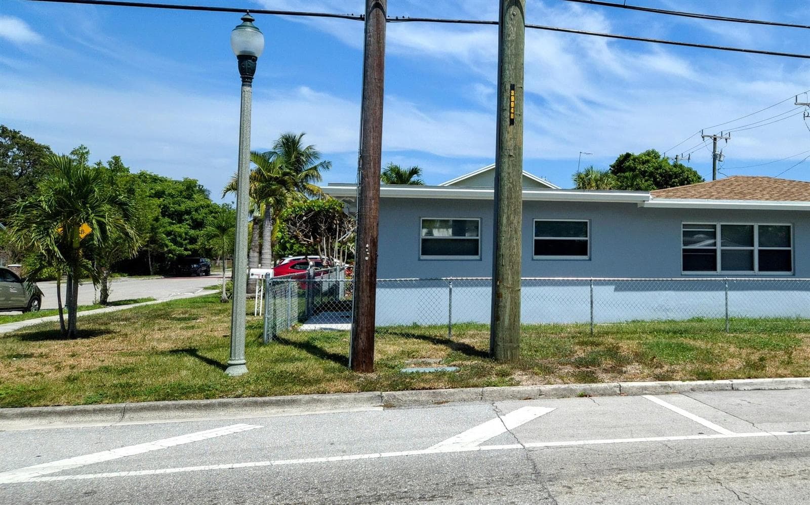 628 Monroe Drive # Front, West Palm Beach, FL 33405 photo 4
