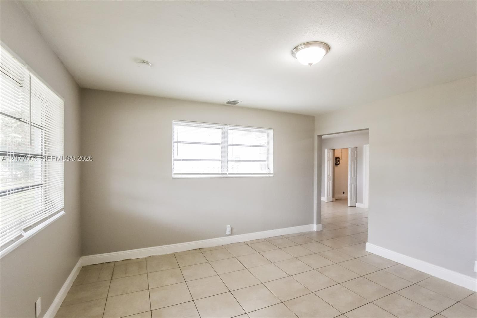 2435 Liberty St, Hollywood, FL 33020 photo 2