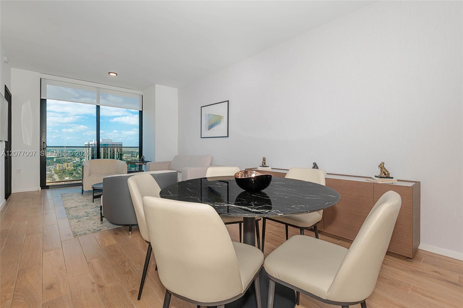 398 NE 5TH # 4118, Miami, FL 33132 photo 4