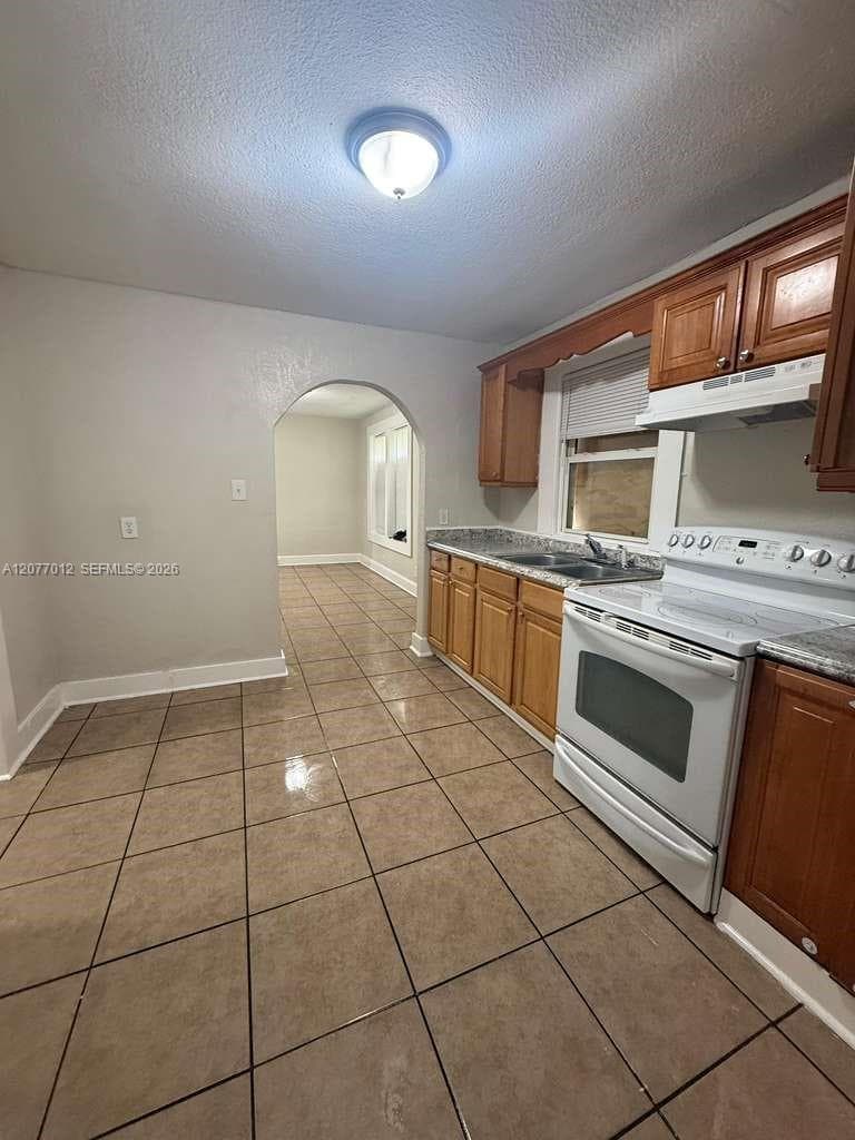 1971 Ella, Jacksonville, FL 32209 photo 3