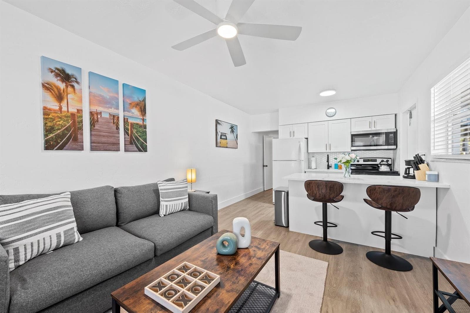 310 NE 6TH Street # 2, Hallandale Beach, FL 33009 photo 2