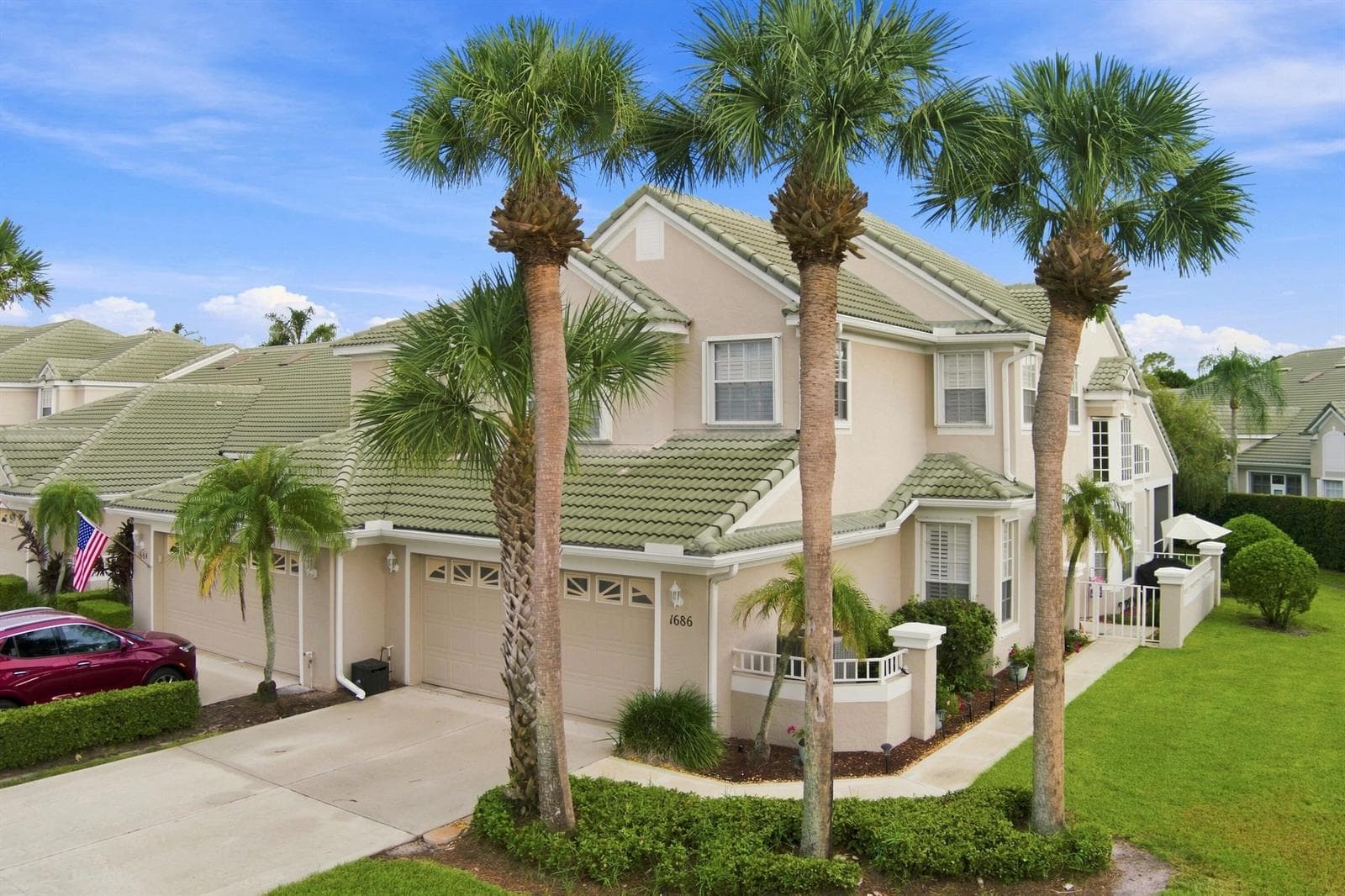 1686 SW Harbour Isles Circle, Port St. Lucie, FL 34986 photo 2