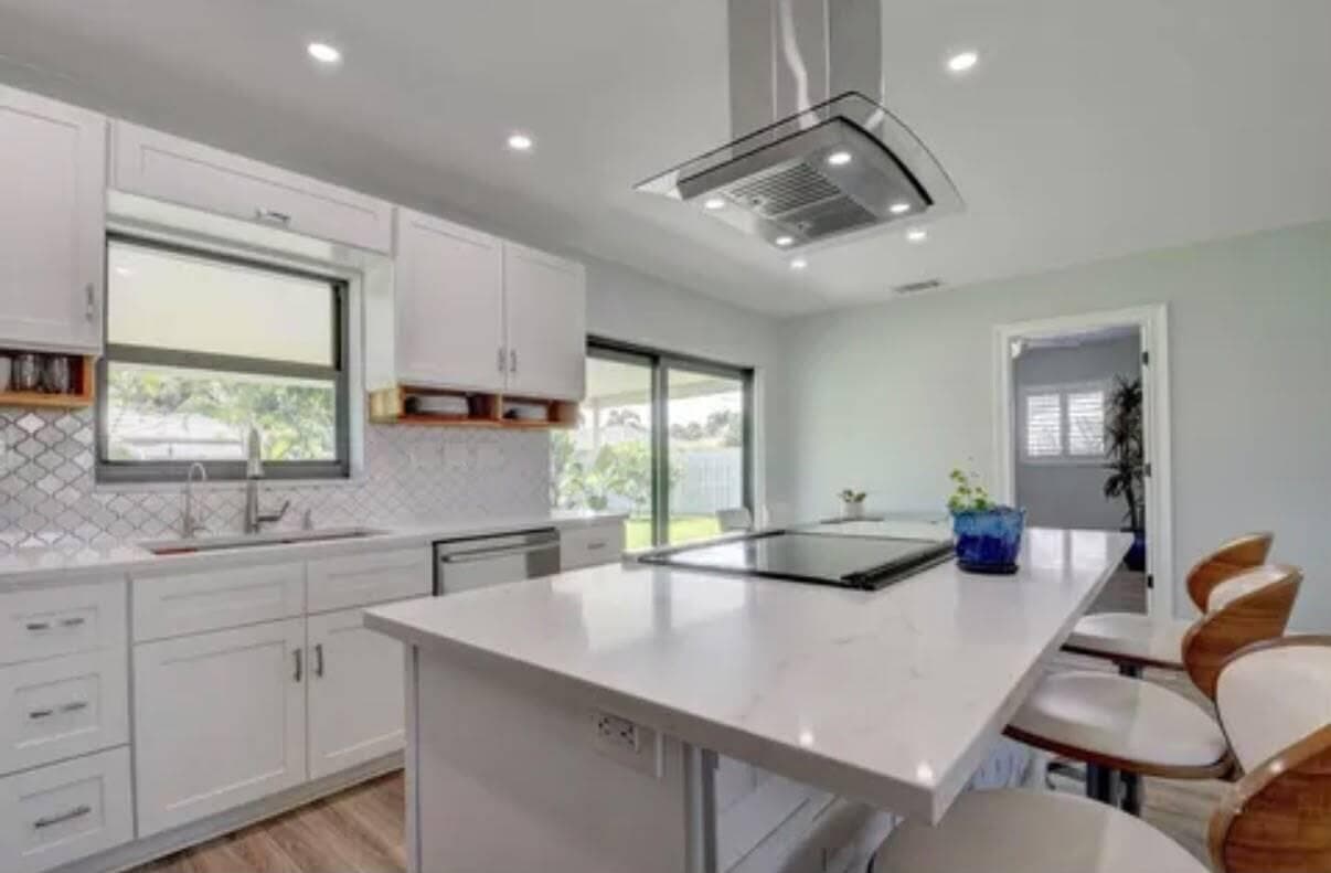 2056 PARK Place, Boca Raton, FL 33486