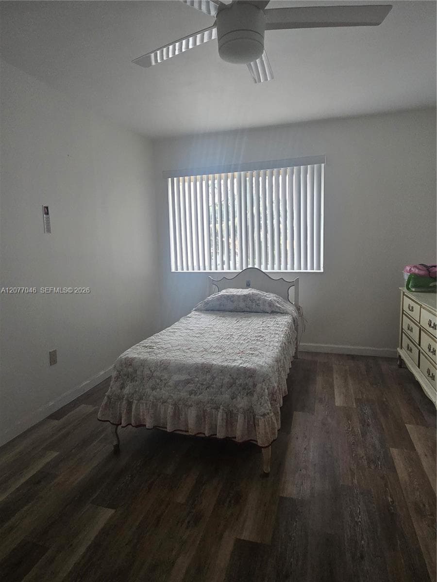 8990 SW 24th St # 226, Miami, FL 33165 photo 4