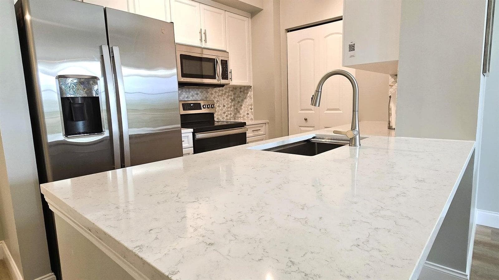 630 S Sapodilla Avenue # PH521, West Palm Beach, FL 33401 photo 5
