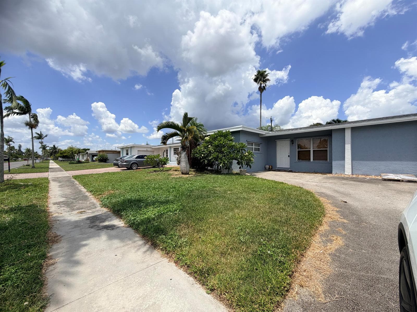 8381 NW 28TH Place, Sunrise, FL 33322 photo 3